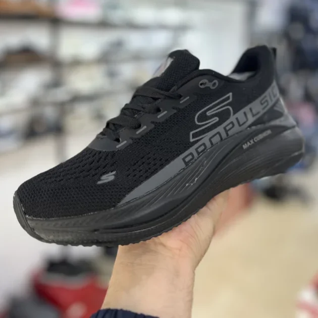 Sketchers Sport